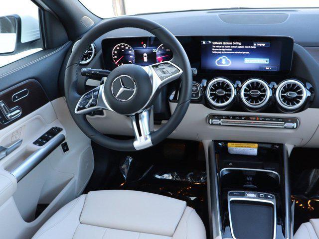 new 2025 Mercedes-Benz GLA 250 car, priced at $48,880