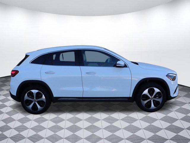 new 2025 Mercedes-Benz GLA 250 car, priced at $48,880