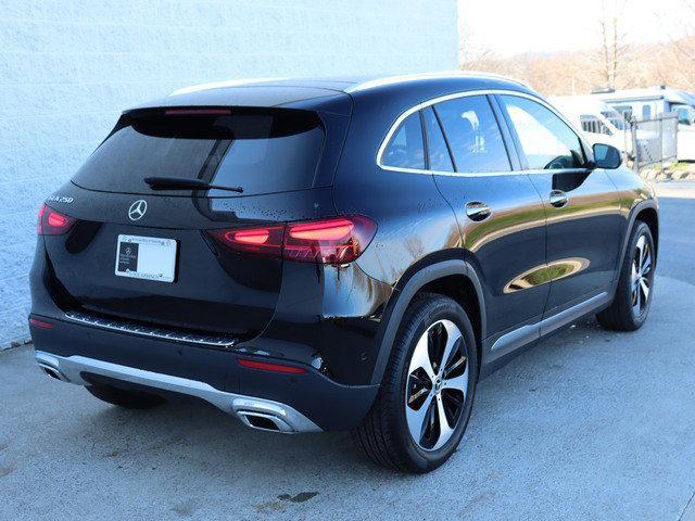 new 2025 Mercedes-Benz GLA 250 car, priced at $49,175