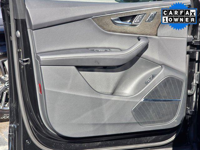 used 2024 Audi Q7 car, priced at $43,999