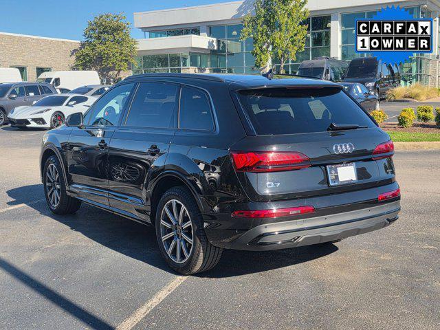 used 2024 Audi Q7 car, priced at $43,999
