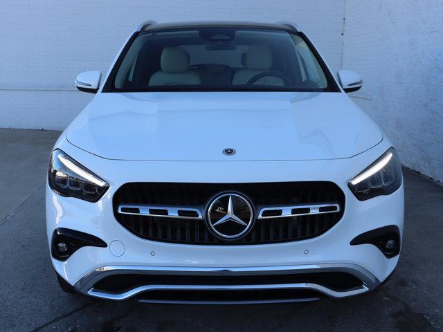 new 2025 Mercedes-Benz GLA 250 car, priced at $49,500
