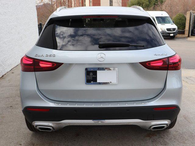 new 2025 Mercedes-Benz GLA 250 car, priced at $51,805