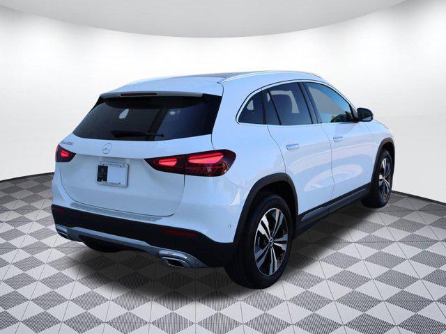 new 2025 Mercedes-Benz GLA 250 car, priced at $45,650