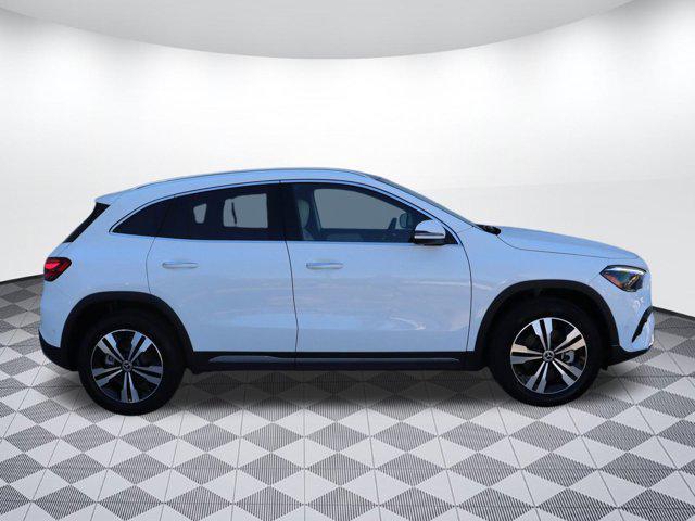 new 2025 Mercedes-Benz GLA 250 car, priced at $45,650