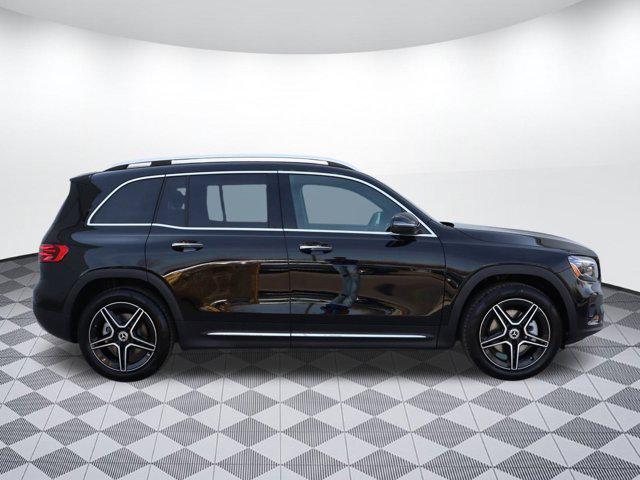 new 2024 Mercedes-Benz GLB 250 car, priced at $46,900