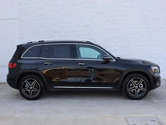 new 2024 Mercedes-Benz GLB 250 car, priced at $46,900
