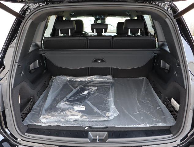 new 2024 Mercedes-Benz GLB 250 car, priced at $46,900