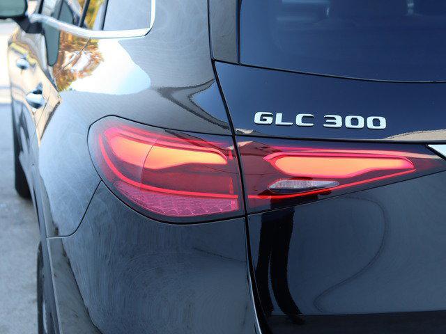 new 2025 Mercedes-Benz GLC 300 car, priced at $62,120