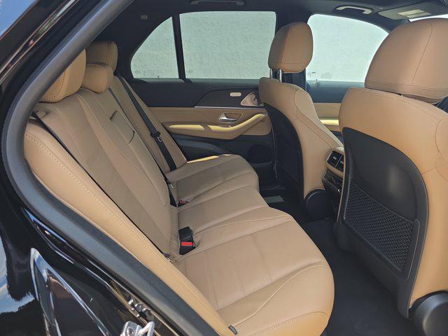 new 2025 Mercedes-Benz GLE 450e car, priced at $89,355