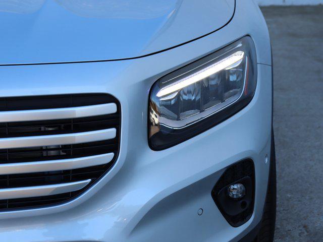 used 2025 Mercedes-Benz GLB 250 car, priced at $48,323