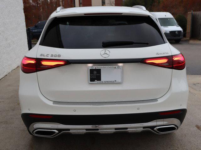 new 2025 Mercedes-Benz GLC 300 car, priced at $61,360