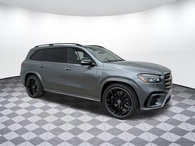 new 2025 Mercedes-Benz GLS 450 car, priced at $108,015