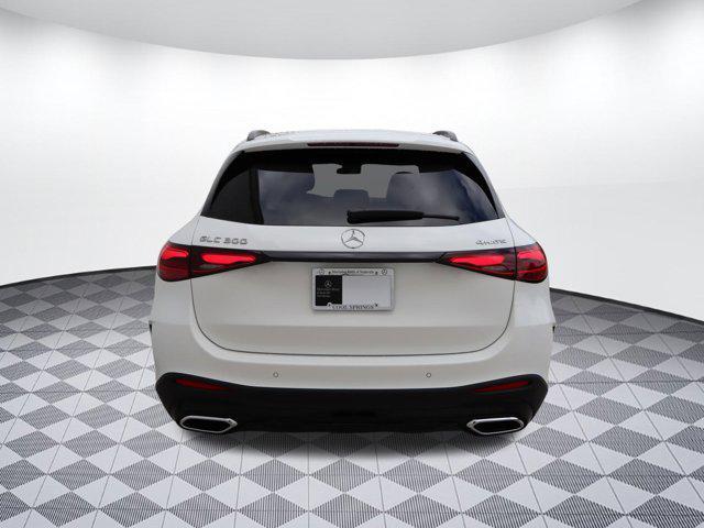 new 2025 Mercedes-Benz GLC 300 car, priced at $60,035