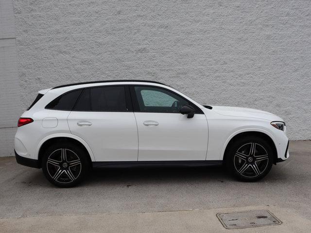 new 2025 Mercedes-Benz GLC 300 car, priced at $61,885