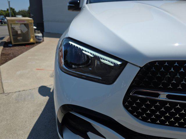 new 2026 Mercedes-Benz GLE 450 car, priced at $85,630