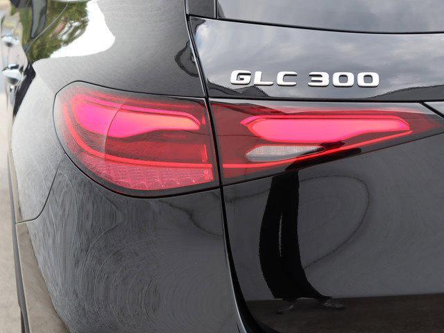 new 2025 Mercedes-Benz GLC 300 car, priced at $54,250