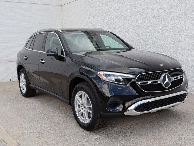 new 2025 Mercedes-Benz GLC 300 car, priced at $54,250