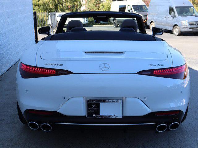 new 2025 Mercedes-Benz AMG SL 43 car, priced at $123,635