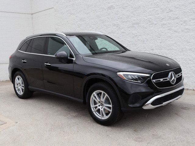 new 2025 Mercedes-Benz GLC 300 car, priced at $56,265