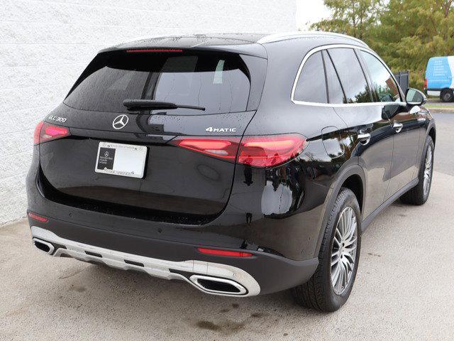 new 2025 Mercedes-Benz GLC 300 car, priced at $58,390