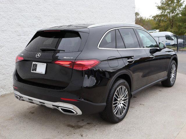 new 2025 Mercedes-Benz GLC 300 car, priced at $58,390