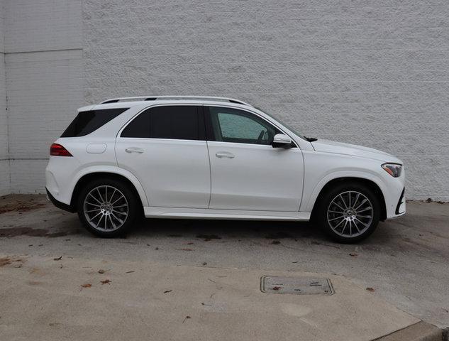 new 2025 Mercedes-Benz GLE 450 car, priced at $85,080