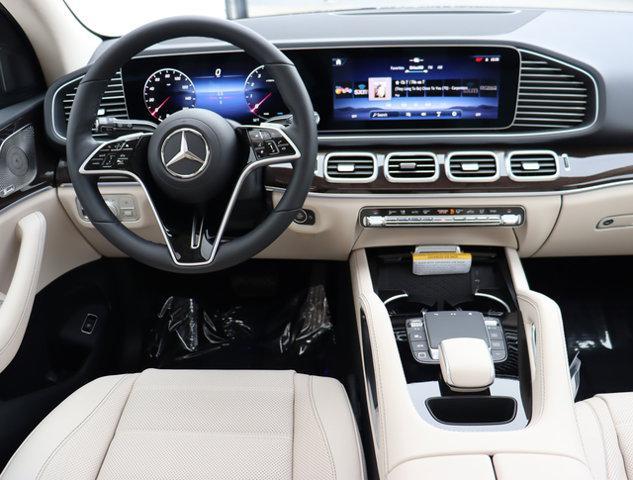 new 2025 Mercedes-Benz GLE 450 car, priced at $85,080