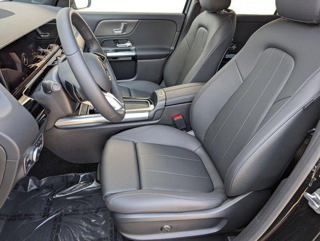 new 2025 Mercedes-Benz GLA 250 car, priced at $46,345