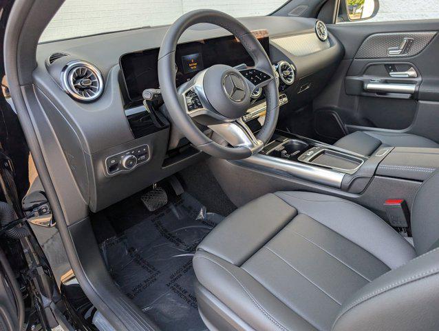 new 2025 Mercedes-Benz GLA 250 car, priced at $46,345