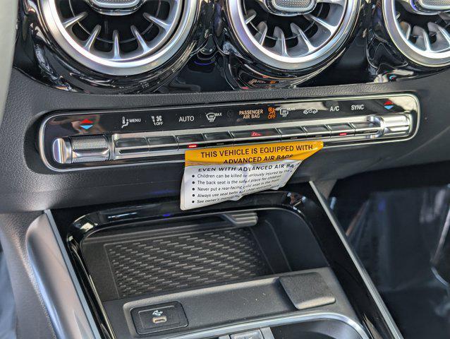 new 2025 Mercedes-Benz GLA 250 car, priced at $46,345