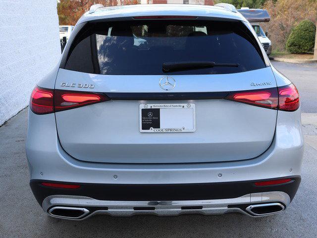 new 2025 Mercedes-Benz GLC 300 car, priced at $60,190