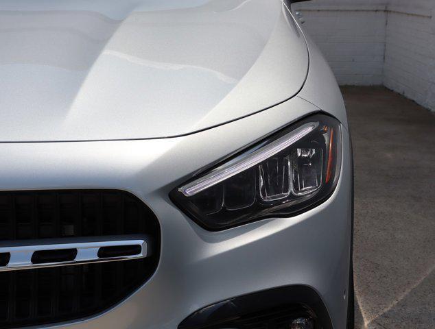 new 2025 Mercedes-Benz GLA 250 car, priced at $43,000