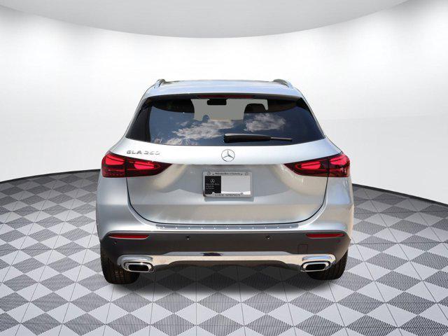 new 2025 Mercedes-Benz GLA 250 car, priced at $43,000