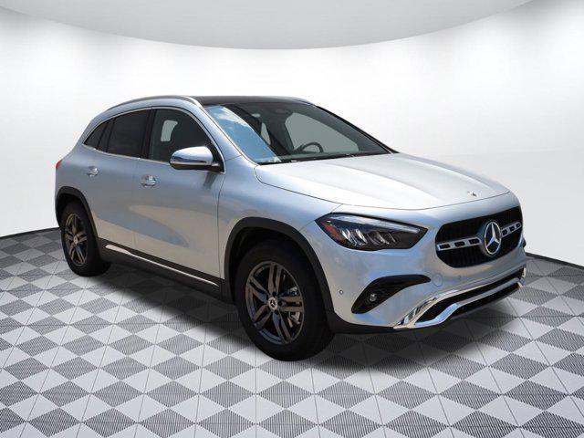 new 2025 Mercedes-Benz GLA 250 car, priced at $43,000