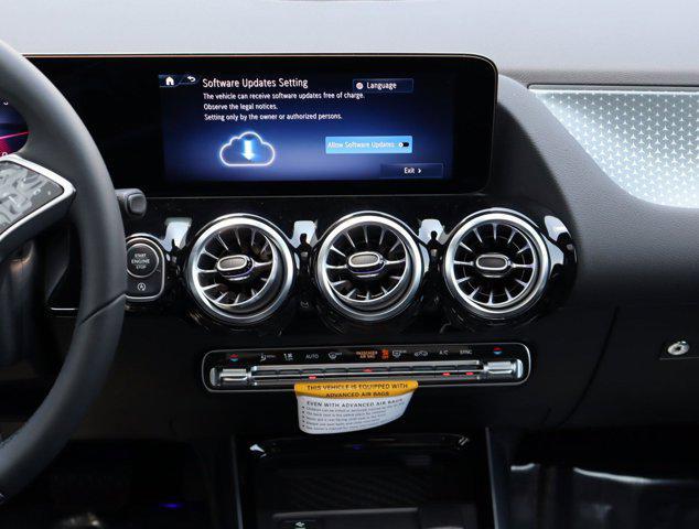 new 2025 Mercedes-Benz GLA 250 car, priced at $43,000