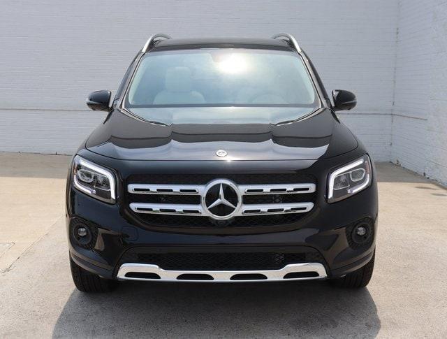 new 2023 Mercedes-Benz GLB 250 car, priced at $43,261