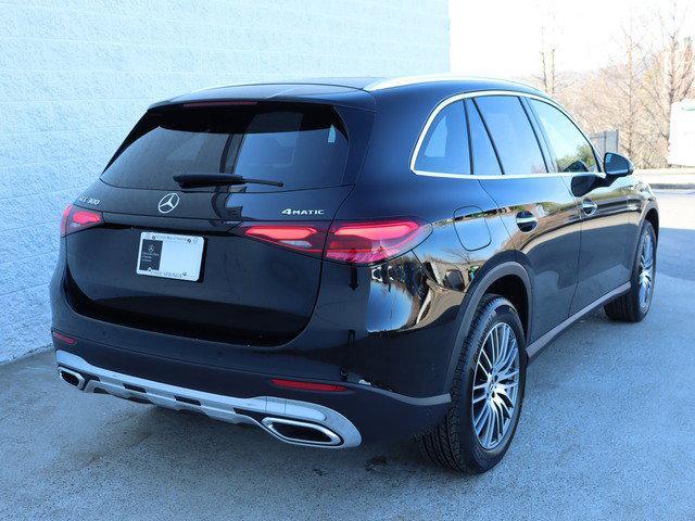 new 2025 Mercedes-Benz GLC 300 car, priced at $58,390