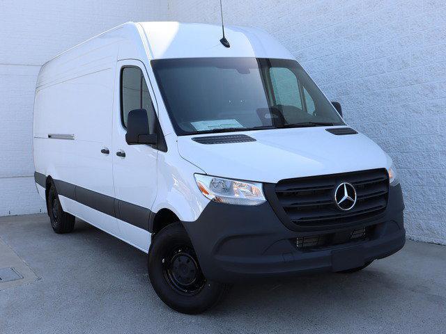 new 2025 Mercedes-Benz Sprinter 2500 car, priced at $67,163