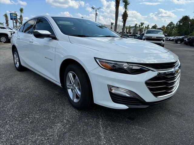 new 2024 Chevrolet Malibu car, priced at $26,195