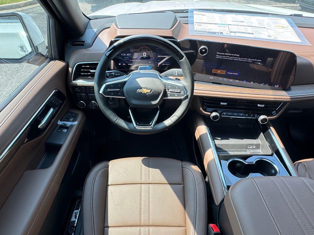 new 2025 Chevrolet Suburban car, priced at $98,225