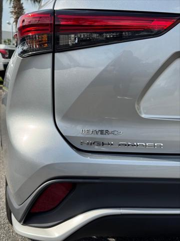 used 2023 Toyota Highlander car, priced at $42,998