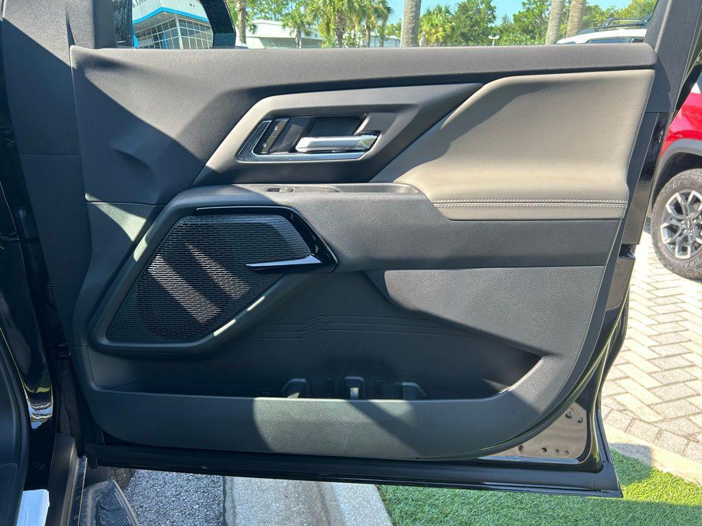 new 2026 Chevrolet Silverado EV car, priced at $72,640