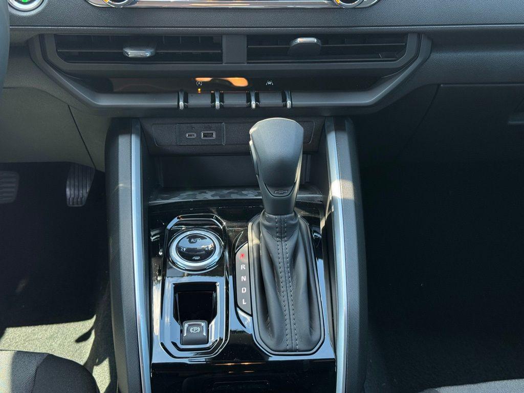 new 2026 Chevrolet Colorado car, priced at $39,435