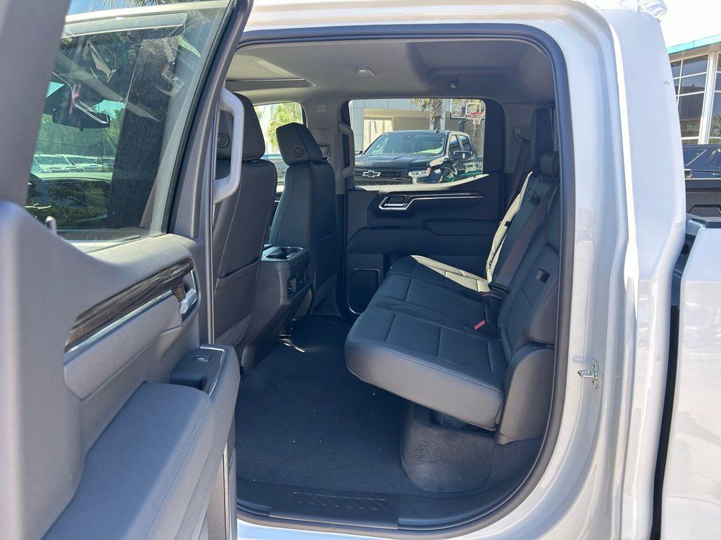 new 2026 Chevrolet Silverado 1500 car, priced at $68,920