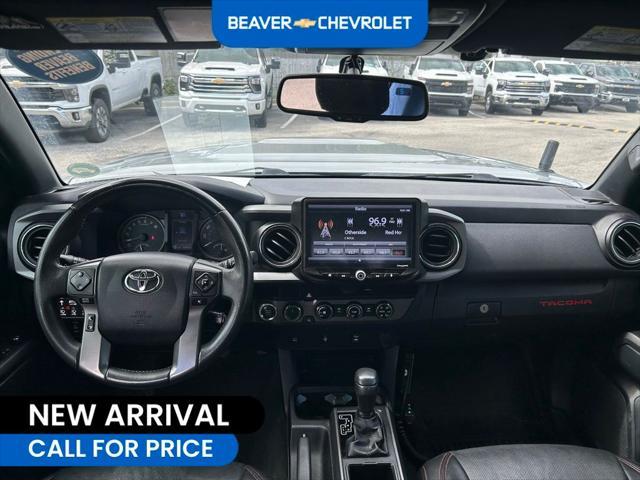 used 2016 Toyota Tacoma car