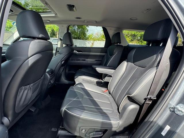used 2024 Hyundai Palisade car, priced at $35,887
