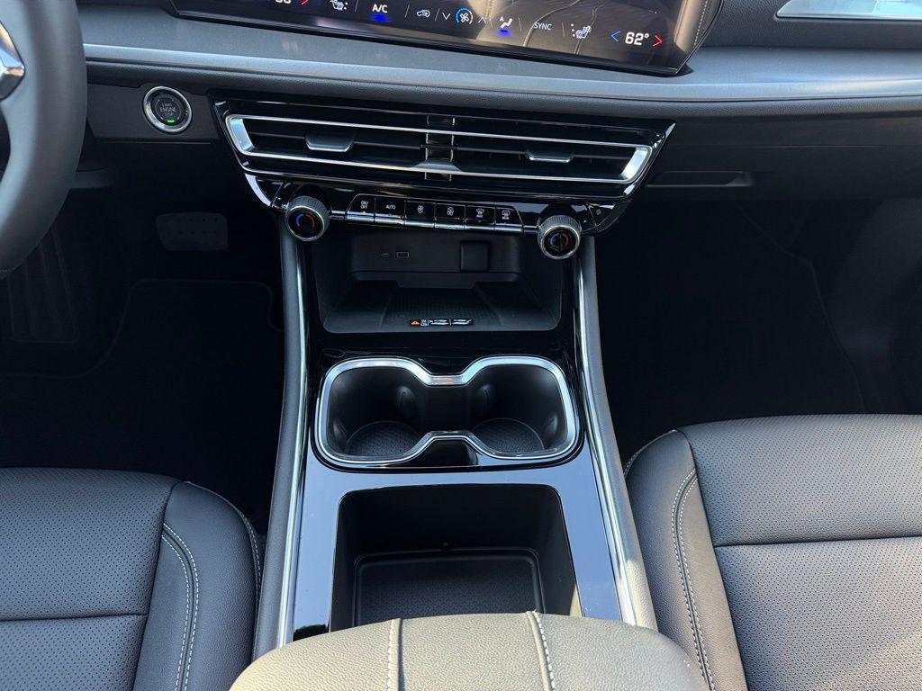 new 2026 Chevrolet Traverse car, priced at $46,720