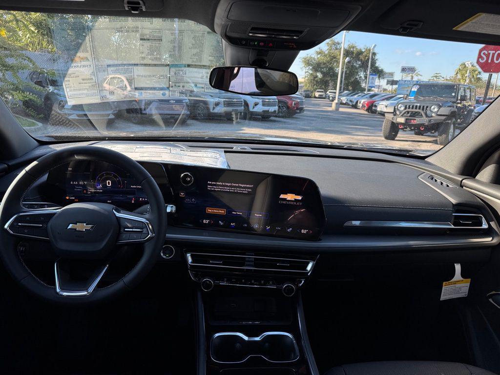 new 2026 Chevrolet Traverse car, priced at $46,720