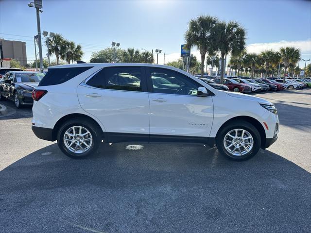 new 2024 Chevrolet Equinox car, priced at $32,490